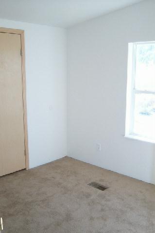 331 Vance Road Mabton, WA 98935 - Photo 7 of 9
