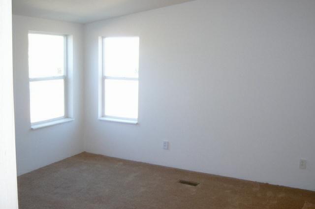 331 Vance Road Mabton, WA 98935 - Photo 9 of 9 an empty room with a window