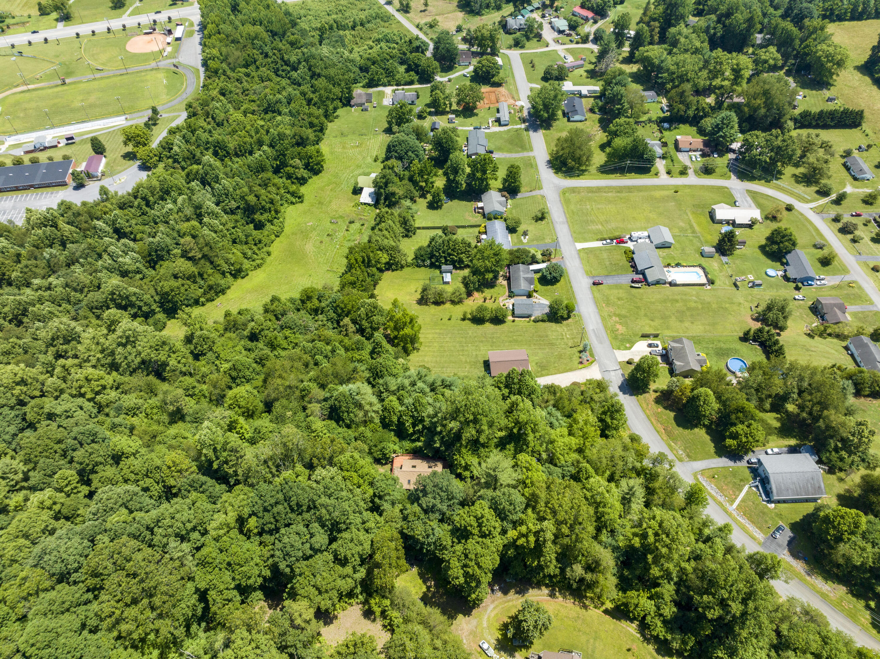 152 Ranger Drive Elizabethton, TN 37643 - Photo 35 of 53 RangerDrAerials-14