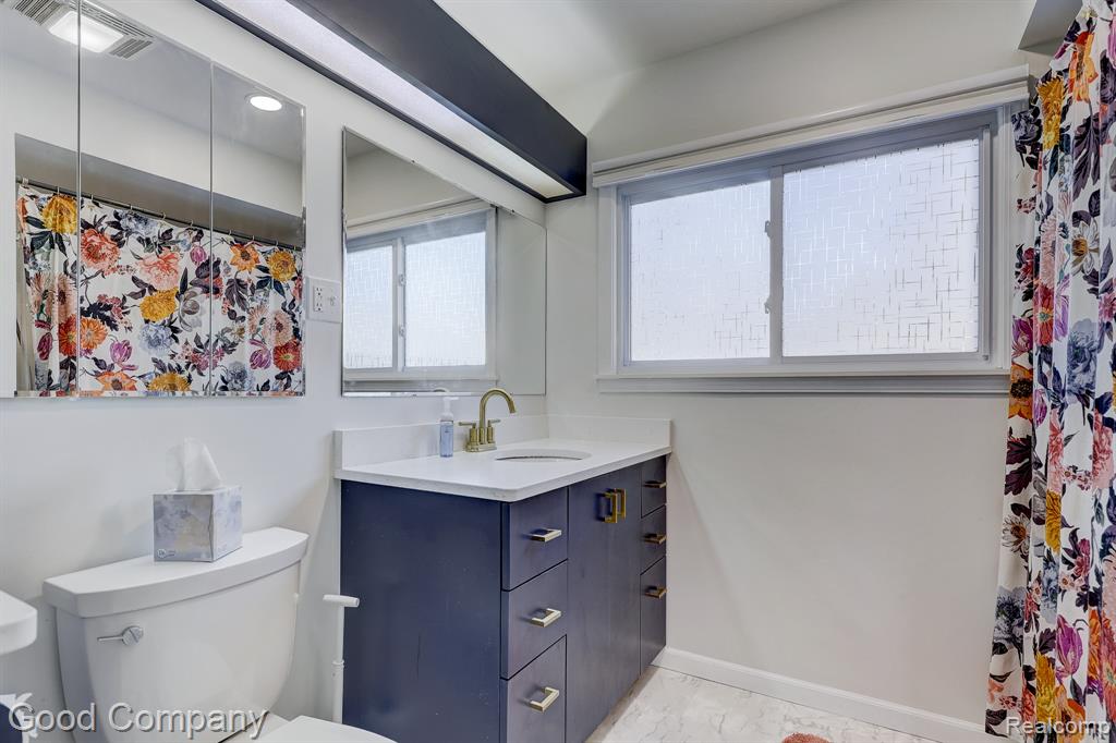 4896 Chicago Road Warren, MI 48092 - Photo 49 of 80 Gallery Image 49
