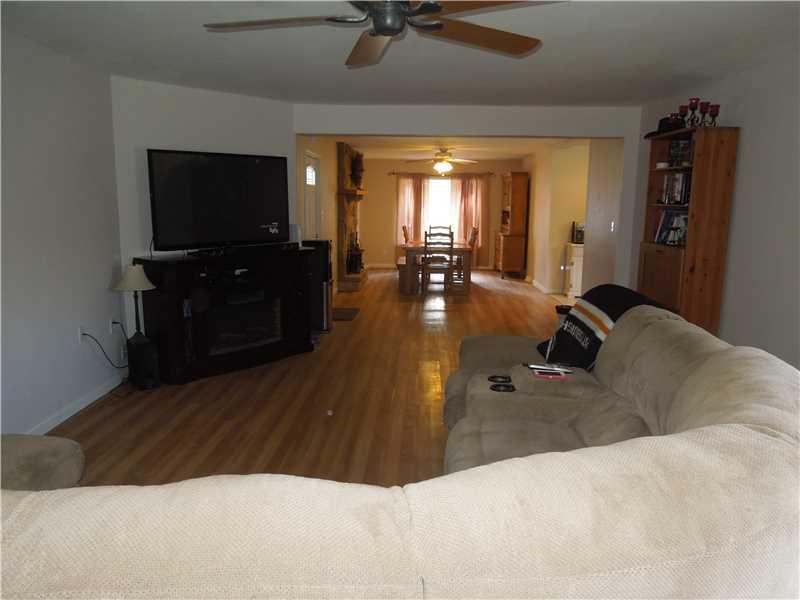 114 Ash Street Rochester, PA 15074 - Photo 8 of 18 Family Room.