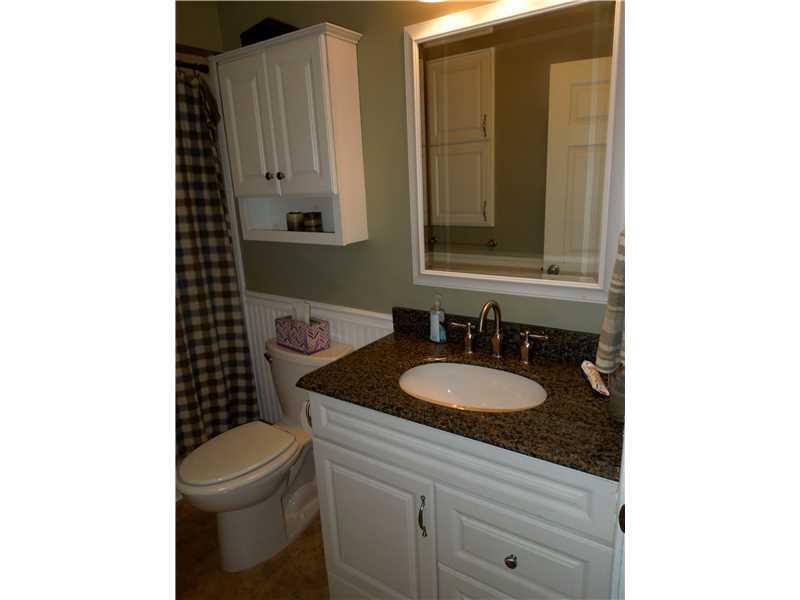 114 Ash Street Rochester, PA 15074 - Photo 10 of 18 Full Bath.