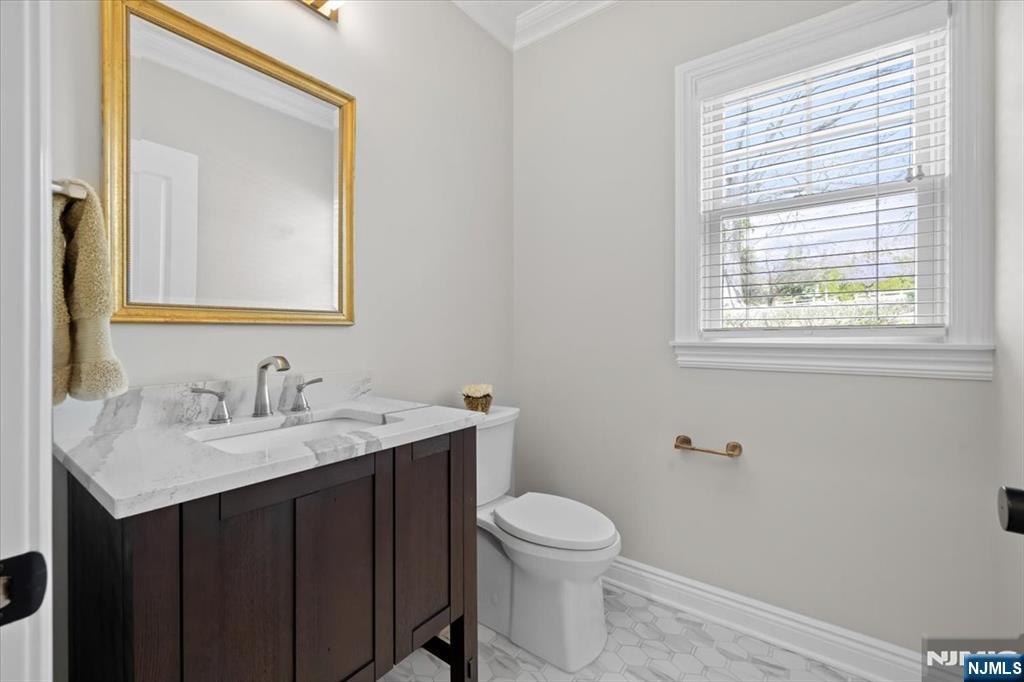 20 Ravine Avenue Wyckoff, NJ 07481 - Photo 28 of 50