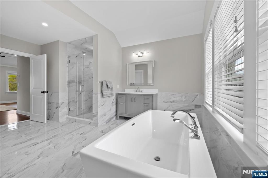 20 Ravine Avenue Wyckoff, NJ 07481 - Photo 38 of 50