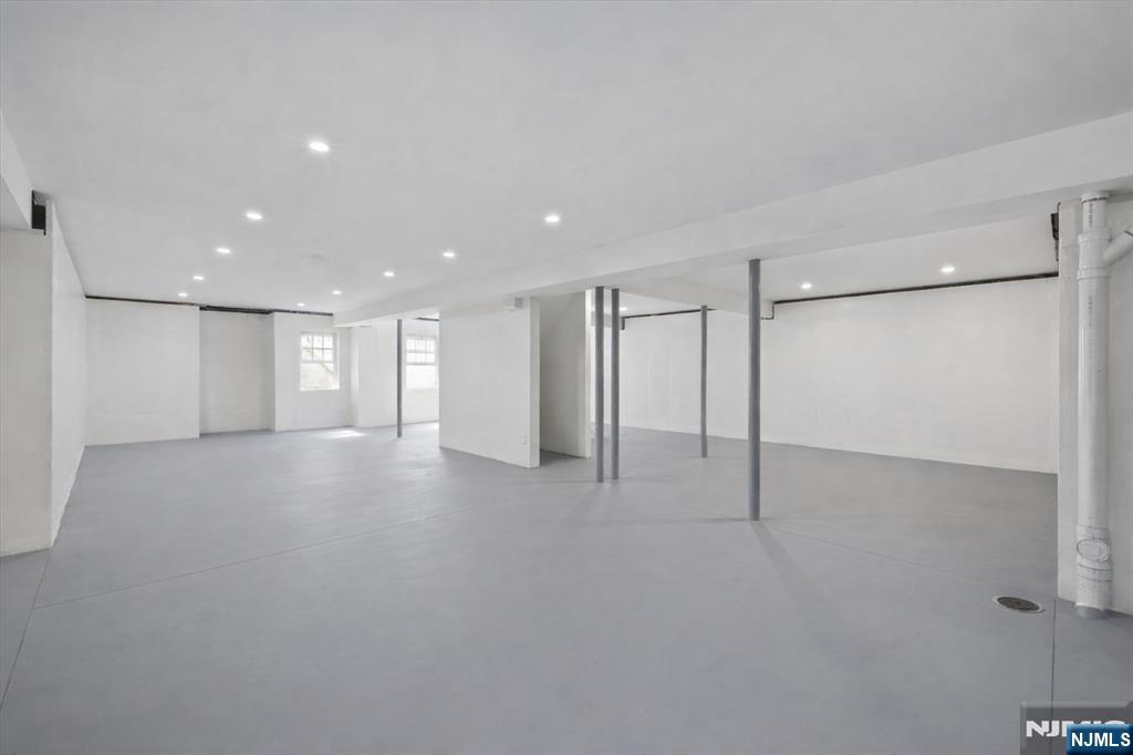 20 Ravine Avenue Wyckoff, NJ 07481 - Photo 50 of 50