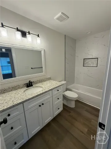 $2,650 | 7 Helmken Street, Savannah, GA 31404