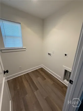 $2,350 | 7 Helmken Street, Savannah, GA 31404