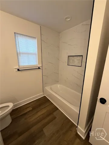 $2,650 | 7 Helmken Street, Savannah, GA 31404