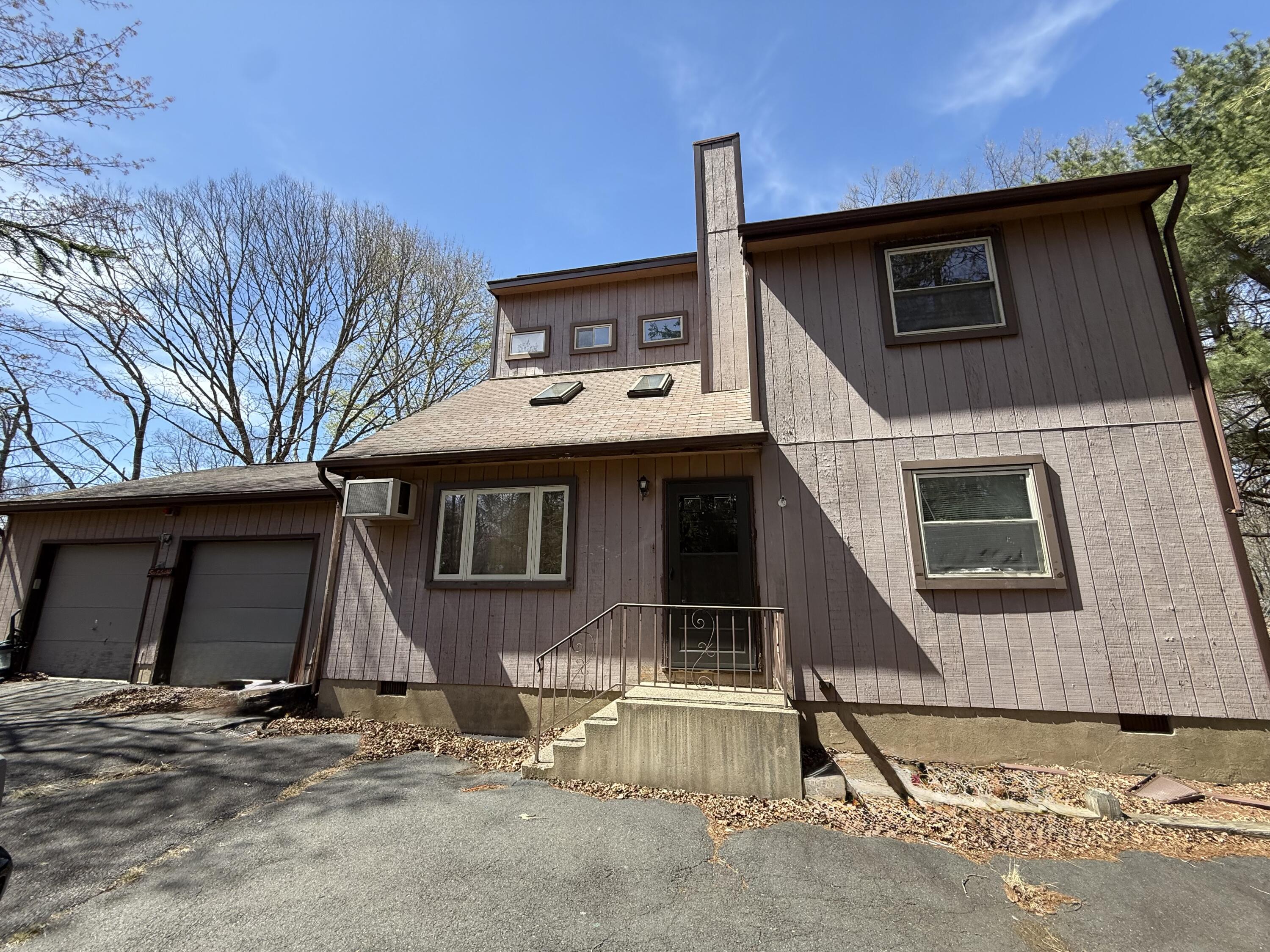 4524 Pine Ridge Drive West Bushkill, PA 18324 - Photo 1 of 1 Front
