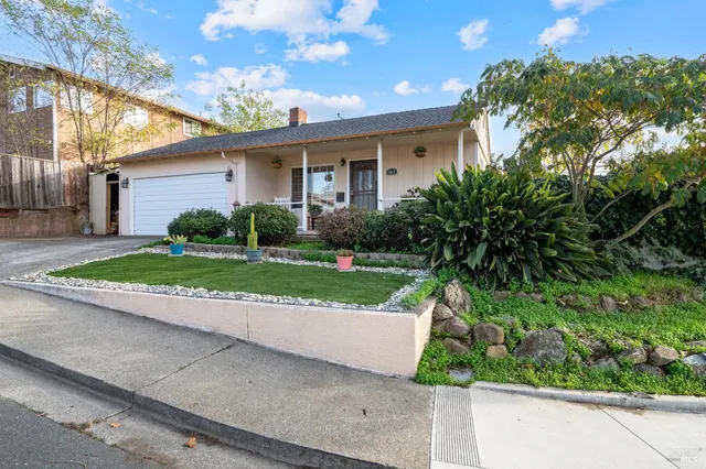 $545,000 | 501 Baywood Drive, Vallejo, CA 94591