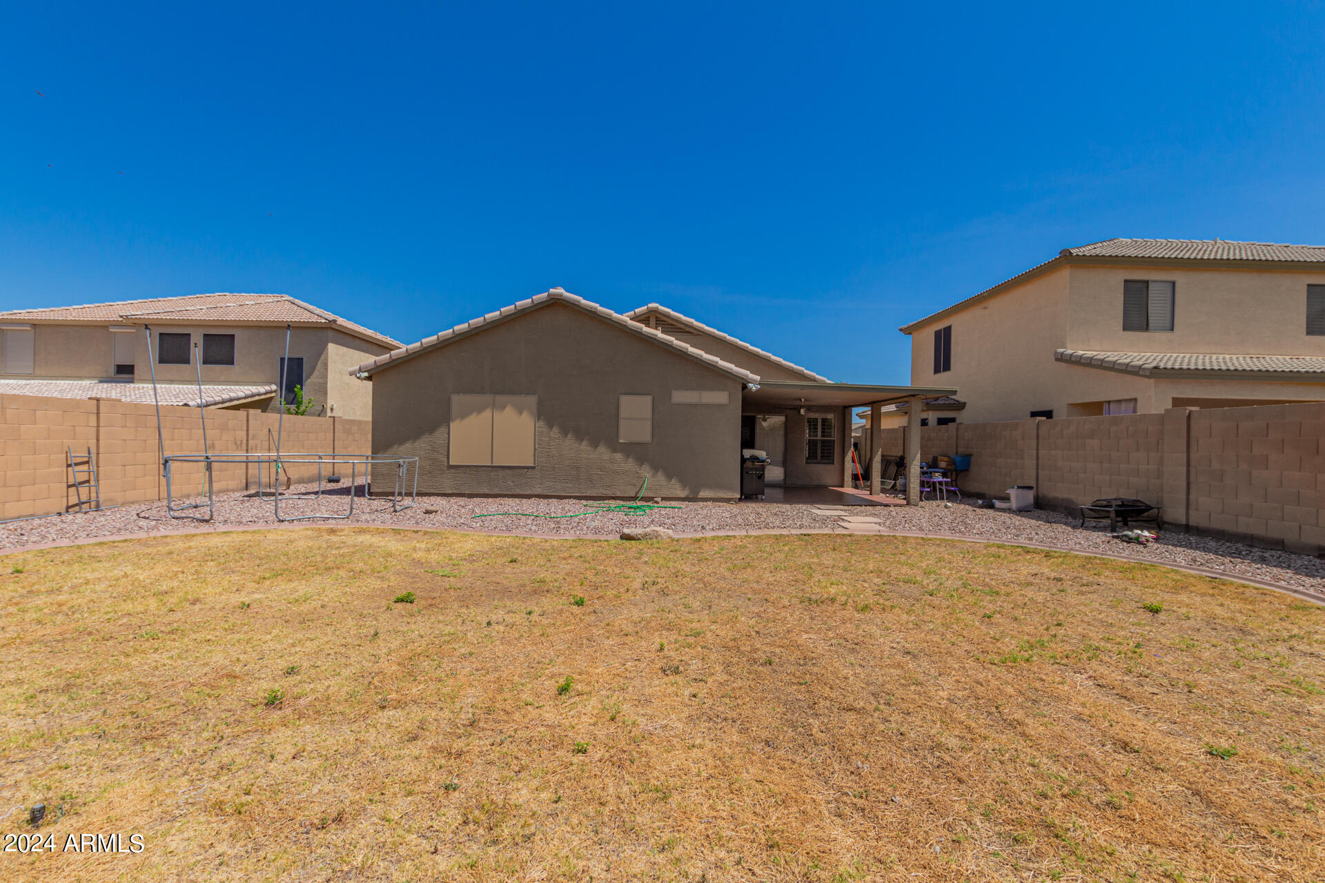 2413 West Carson Road Phoenix, AZ 85041 - Photo 36 of 37 36 - Carson