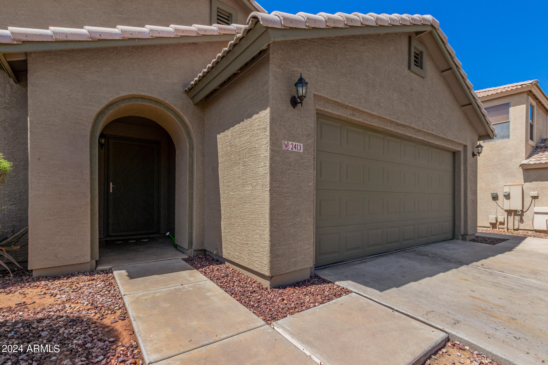 2413 West Carson Road Phoenix, AZ 85041 - Photo 7 of 37 07 - Carson