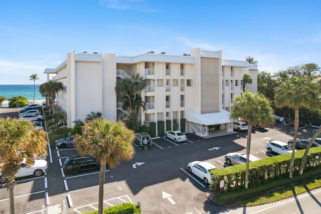 $1,500,000 | 3851 North Ocean Boulevard, Unit 307308, Gulf Stream, FL 33483