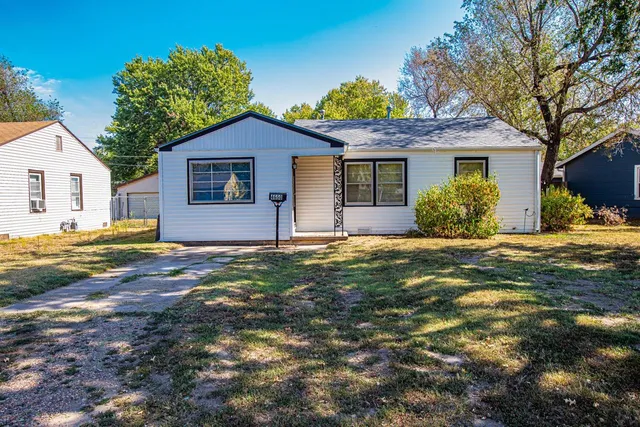 $115,500 | 4650 South Sycamore Street, Wichita, KS 67217