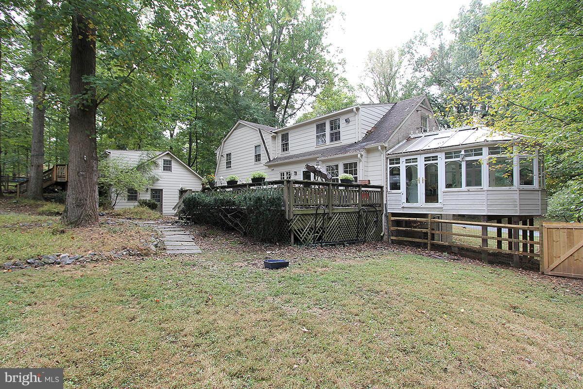 13117 Brandon Way Road Darnestown, MD 20878 - Photo 28 of 30 Exterior (Rear)