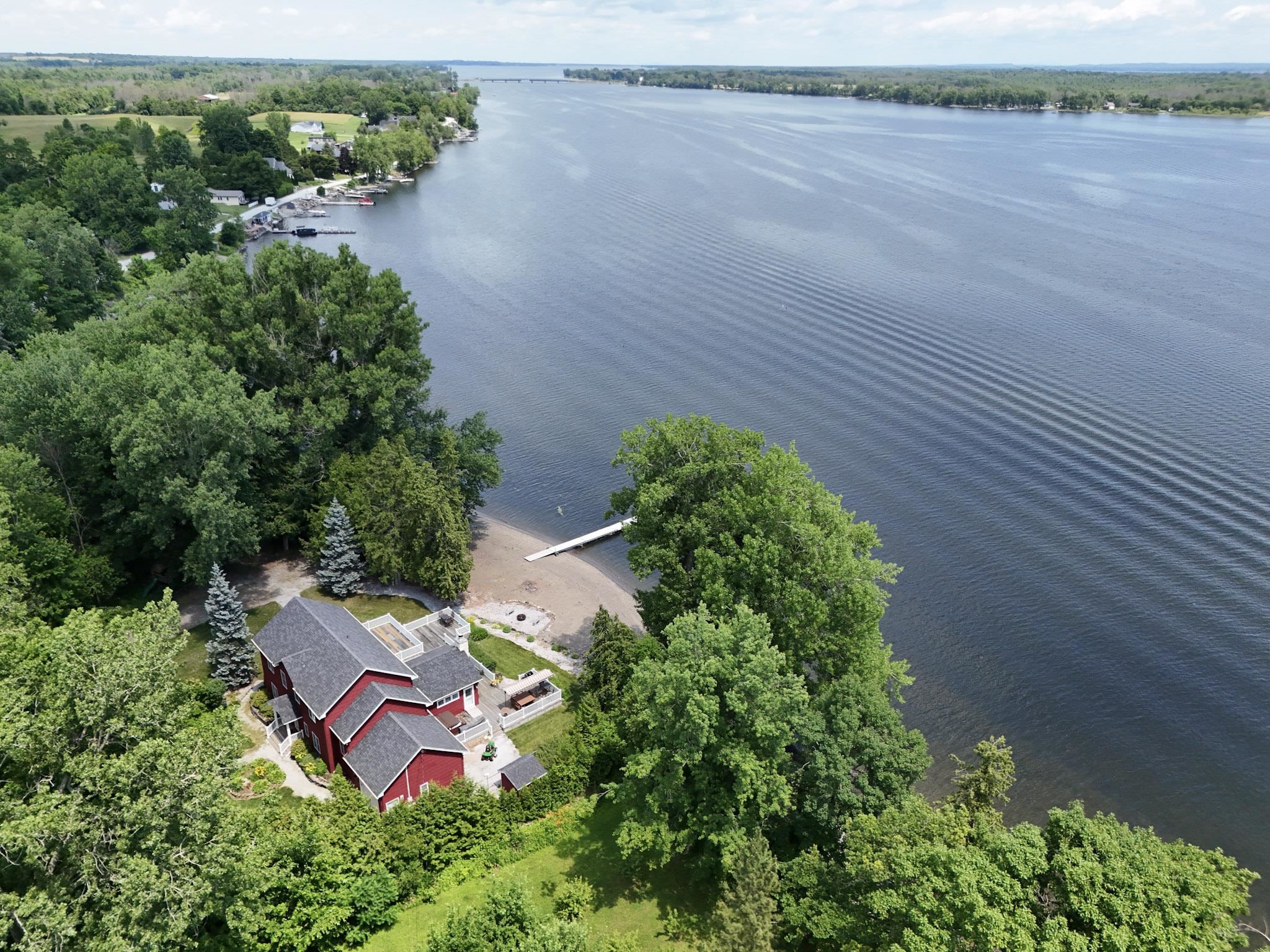 16 Macomber Point Alburgh, VT 05440 - Photo 6 of 60