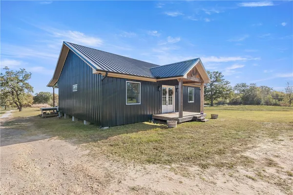 $949,900 | 7843 County Road 125, Caldwell, TX 77836