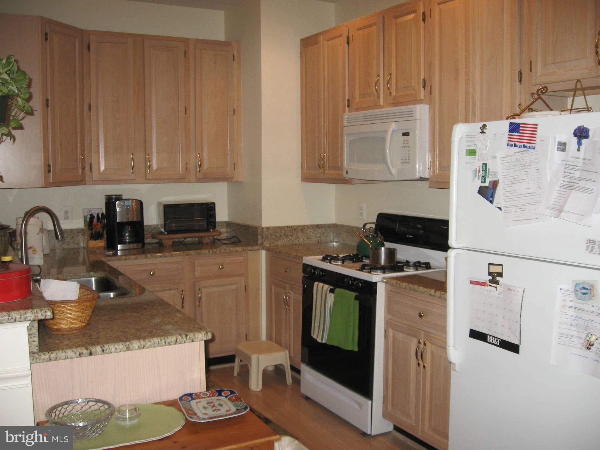 3240 Escapade Circle Riva, MD 21140 - Photo 2 of 11 Kitchen