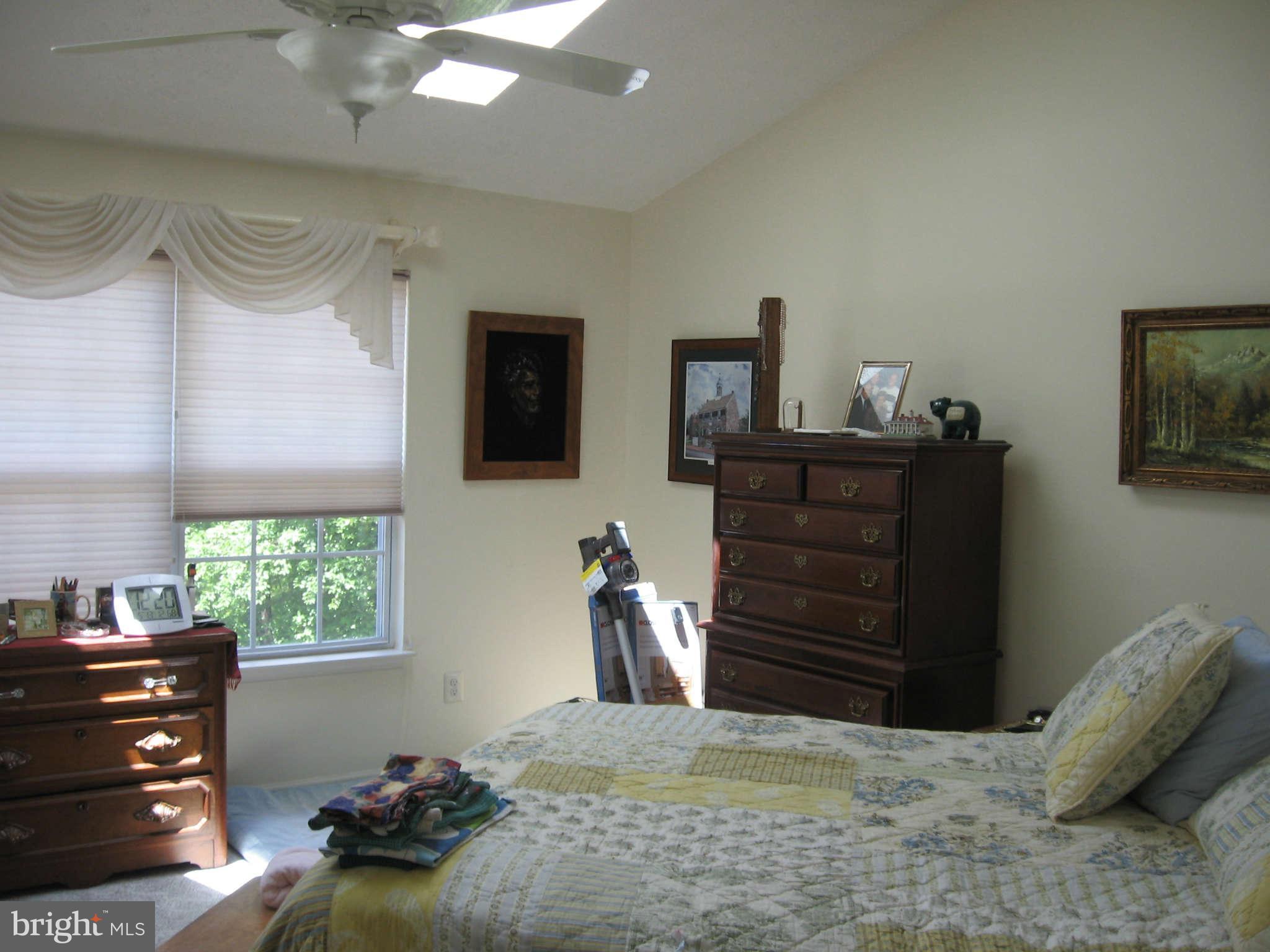 3240 Escapade Circle Riva, MD 21140 - Photo 6 of 11 Bedroom (Master)
