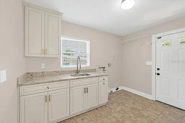 $3,250 | 2328 Woodbine Avenue, Lakeland, FL 33803