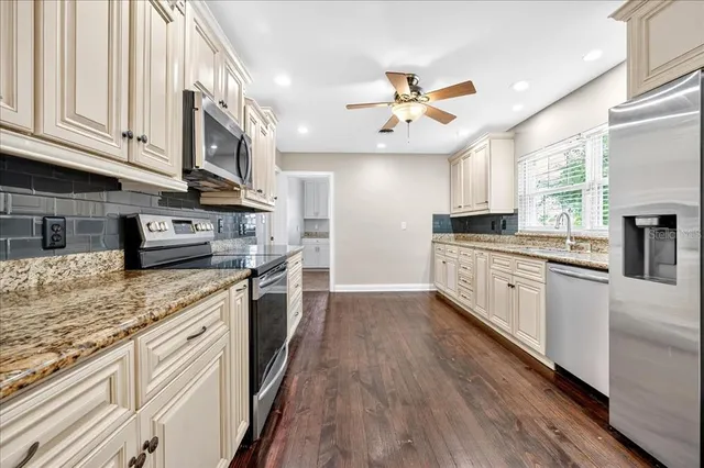 $3,250 | 2328 Woodbine Avenue, Lakeland, FL 33803