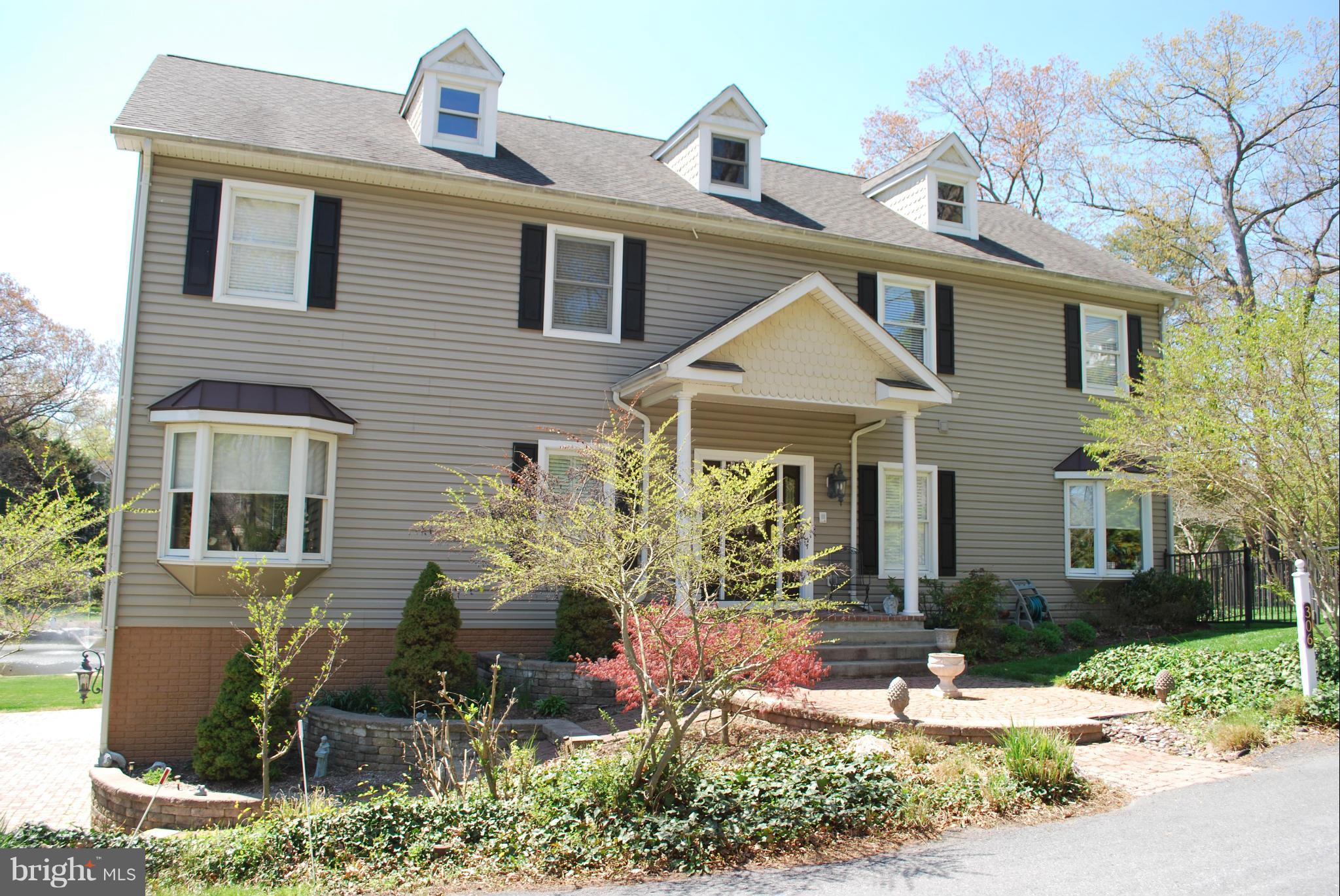 306 Riverside Road Edgewater, MD 21037 - Photo 2 of 30 Exterior (General)