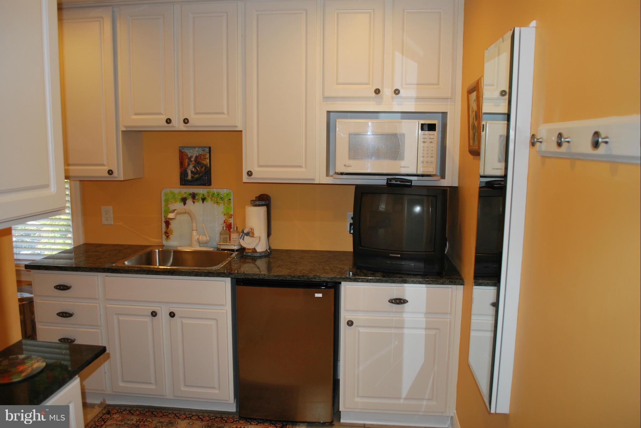 306 Riverside Road Edgewater, MD 21037 - Photo 13 of 30 Laundry Room