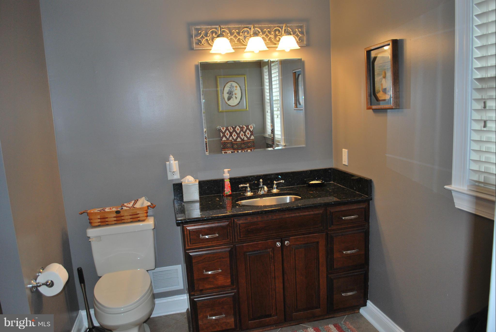 306 Riverside Road Edgewater, MD 21037 - Photo 27 of 30 Bath