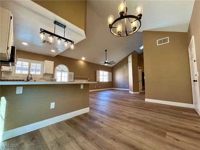 $1,850 | 2925 Wigwam Parkway, Unit 423, Henderson, NV 89074