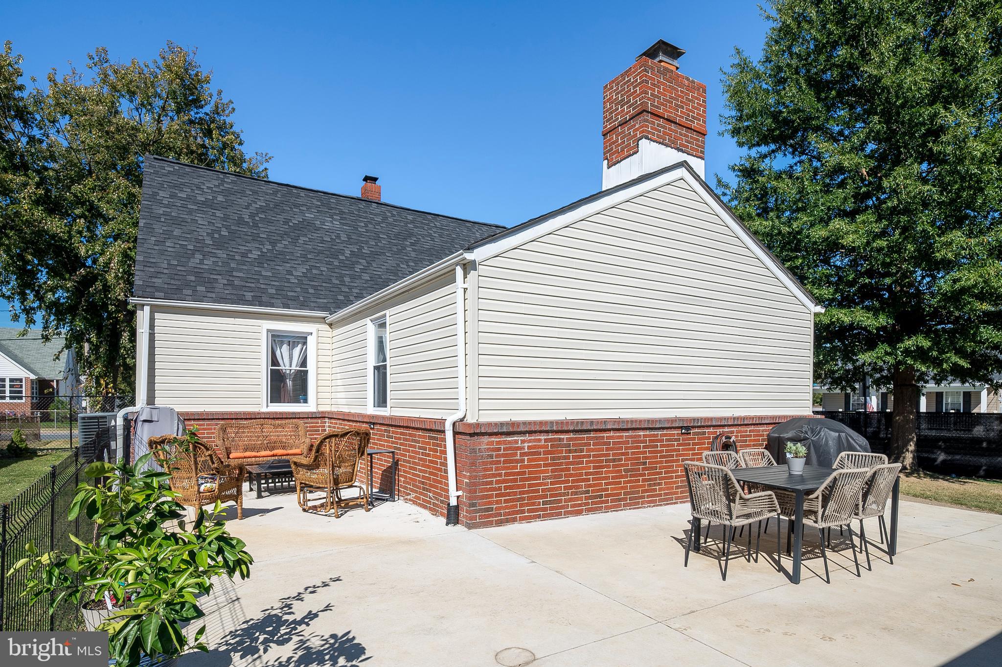 1701 Kirkland Road Dundalk, MD 21222 - Photo 30 of 40 Patio (alt view)