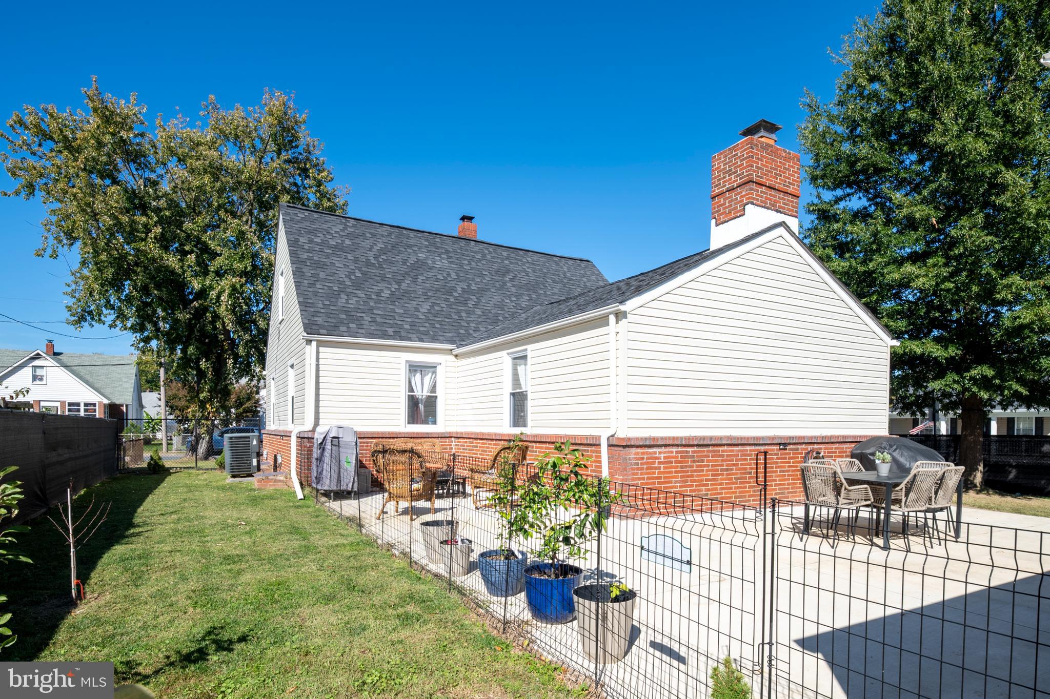 1701 Kirkland Road Dundalk, MD 21222 - Photo 33 of 40 Exterior Back