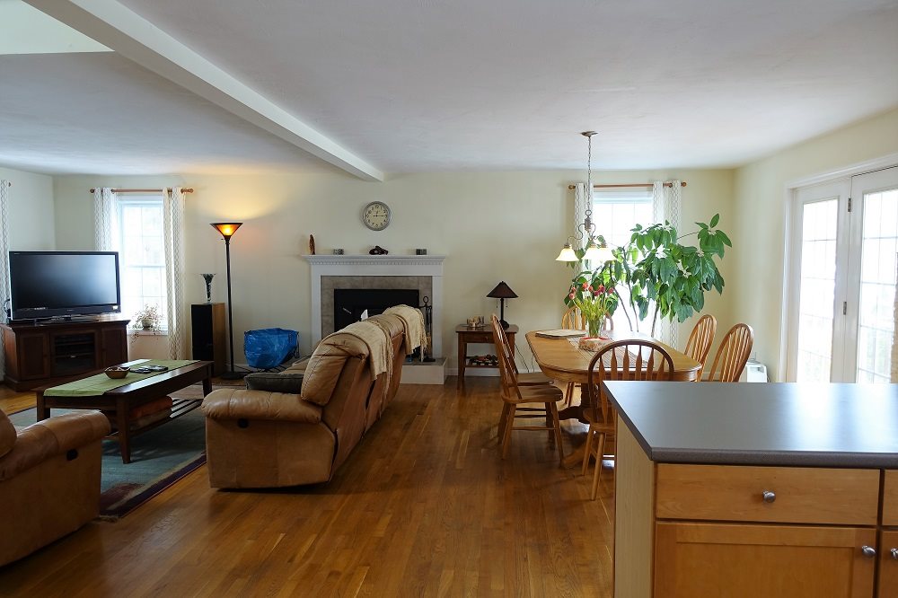 41 Cottage Road Kensington, NH 03833 - Photo 4 of 26