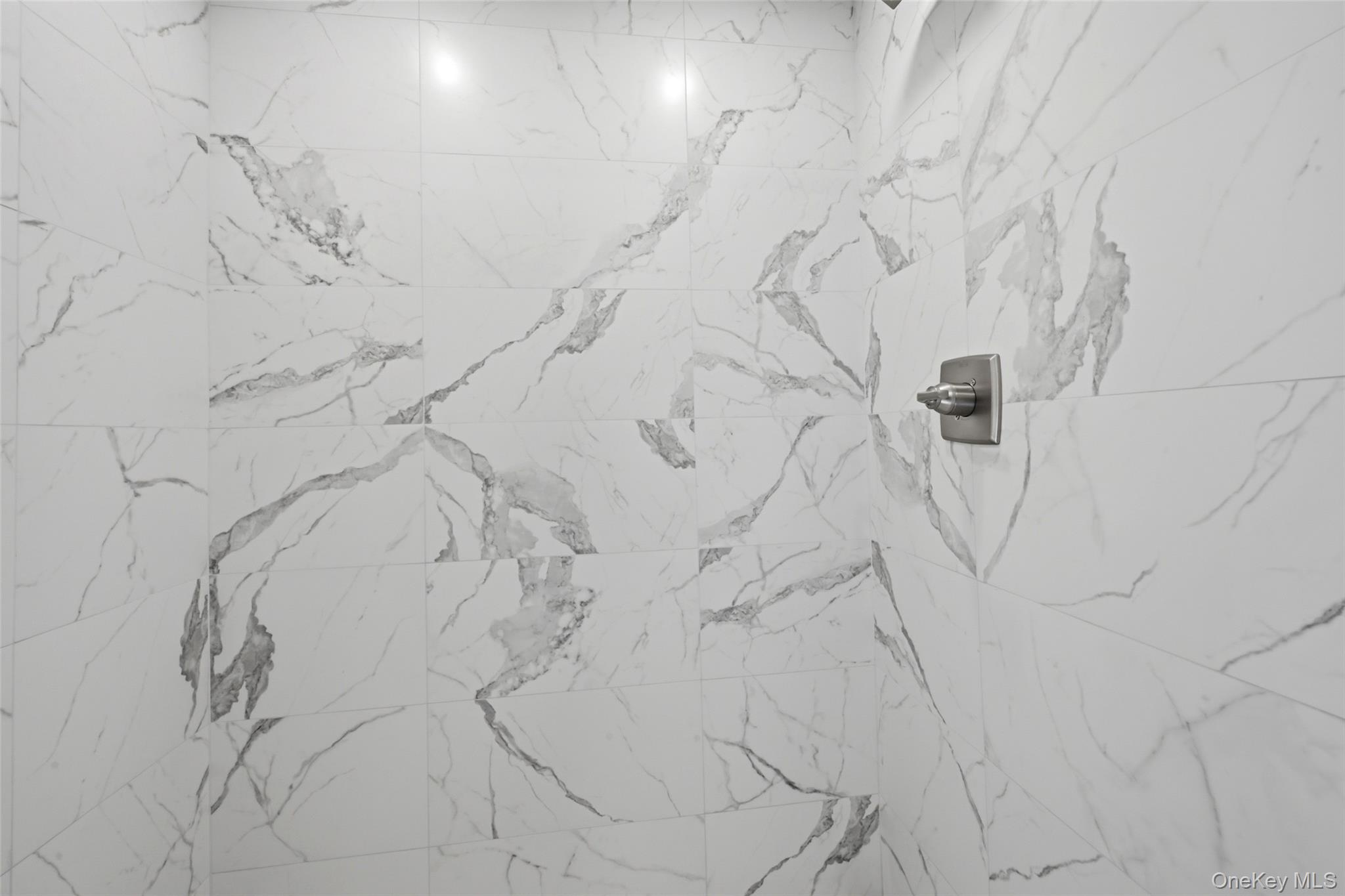 923 East Main Street Riverhead, NY 11901 - Photo 18 of 30