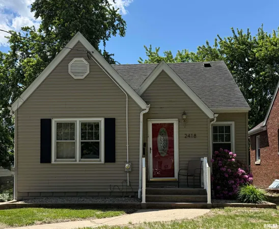$155,000 | 2418 West Ayres Avenue, West Peoria, IL 61604