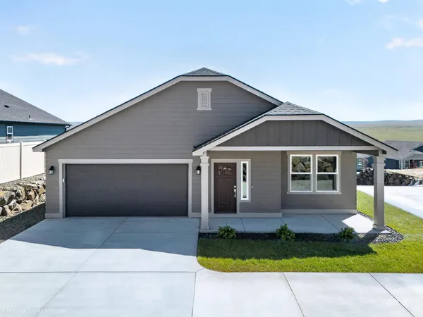 $431,433 | 3758 East Fitz Roy Street, Kuna, ID 83634