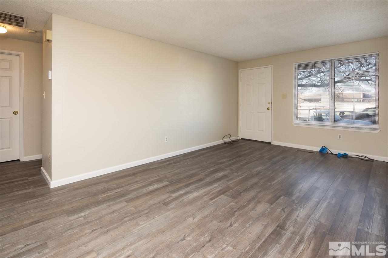 5260 Echo Avenue Reno, NV 89506 - Photo 6 of 21 Photo 6