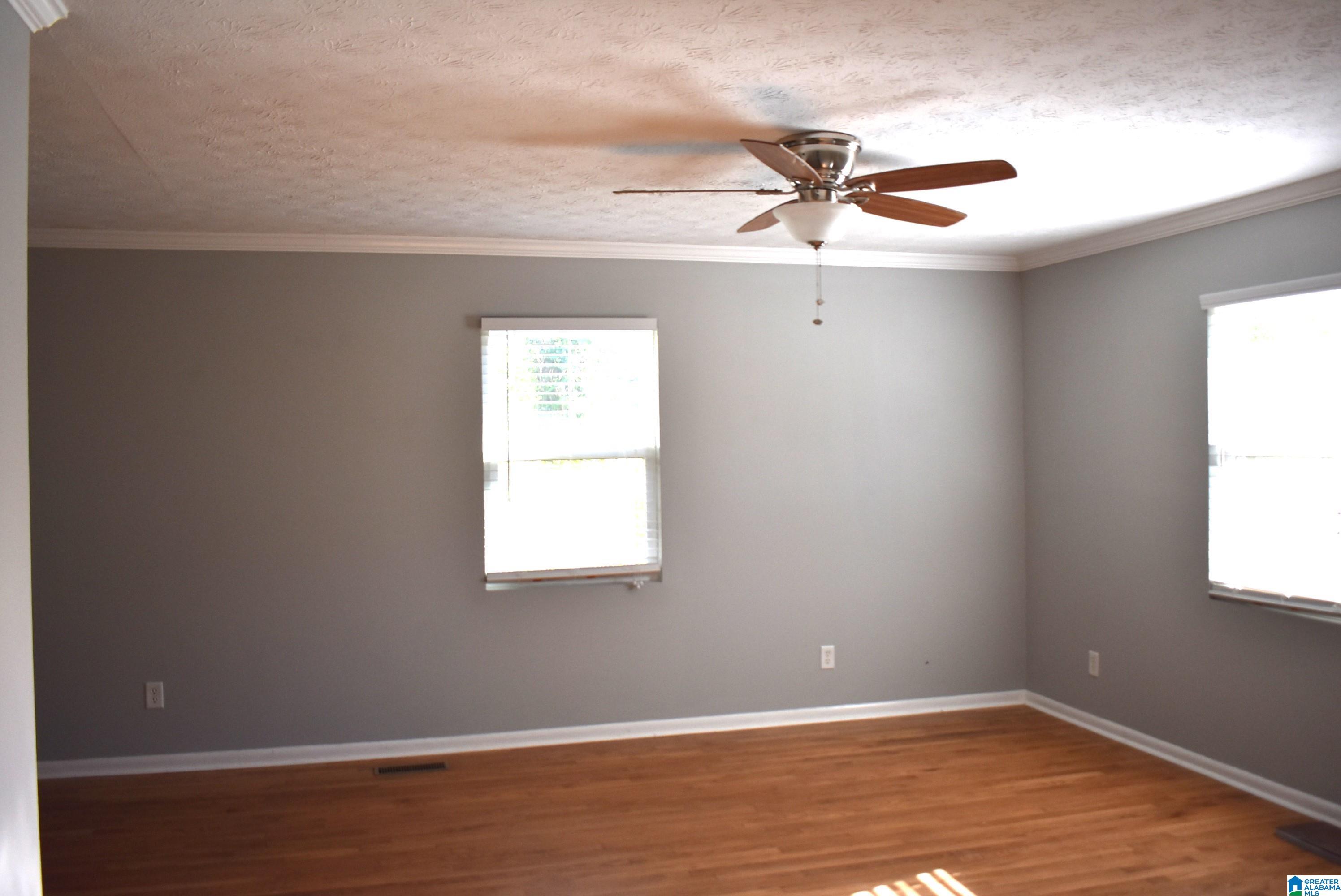 6301 Perry Street Anniston, AL 36206 - Photo 2 of 16