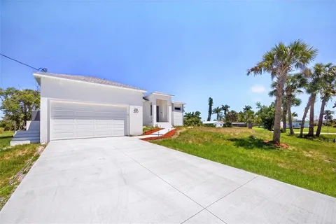 $485,000 | 200 Leach Drive, Punta Gorda, FL 33950