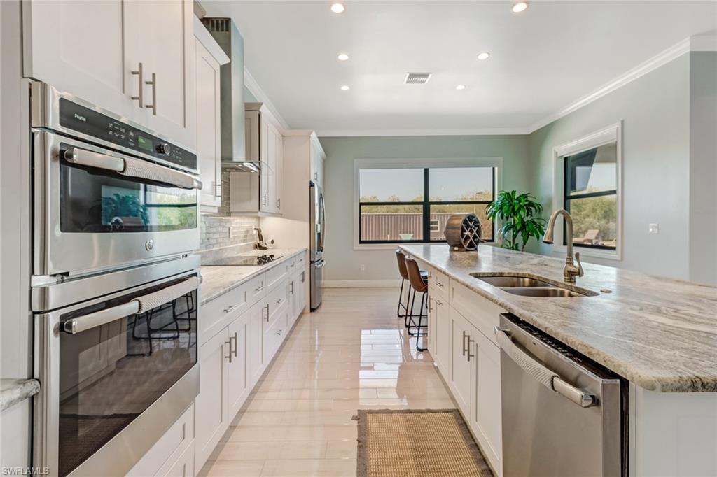 2933 68th Street Southwest Naples, FL 34105 - Photo 18 of 35 Gallery Image 18