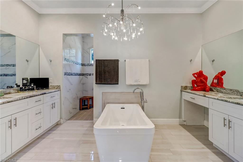2933 68th Street Southwest Naples, FL 34105 - Photo 24 of 35 Gallery Image 24