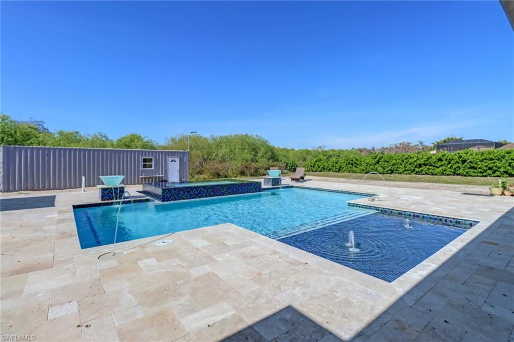 2933 68th Street Southwest Naples, FL 34105 - Photo 32 of 35 Gallery Image 32
