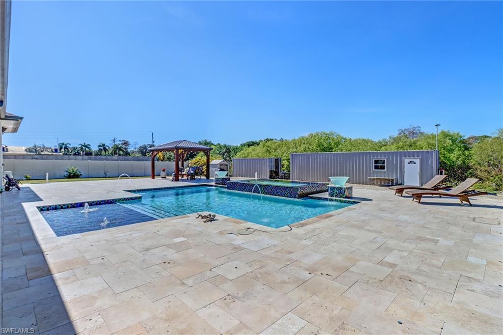 2933 68th Street Southwest Naples, FL 34105 - Photo 33 of 35 Gallery Image 33