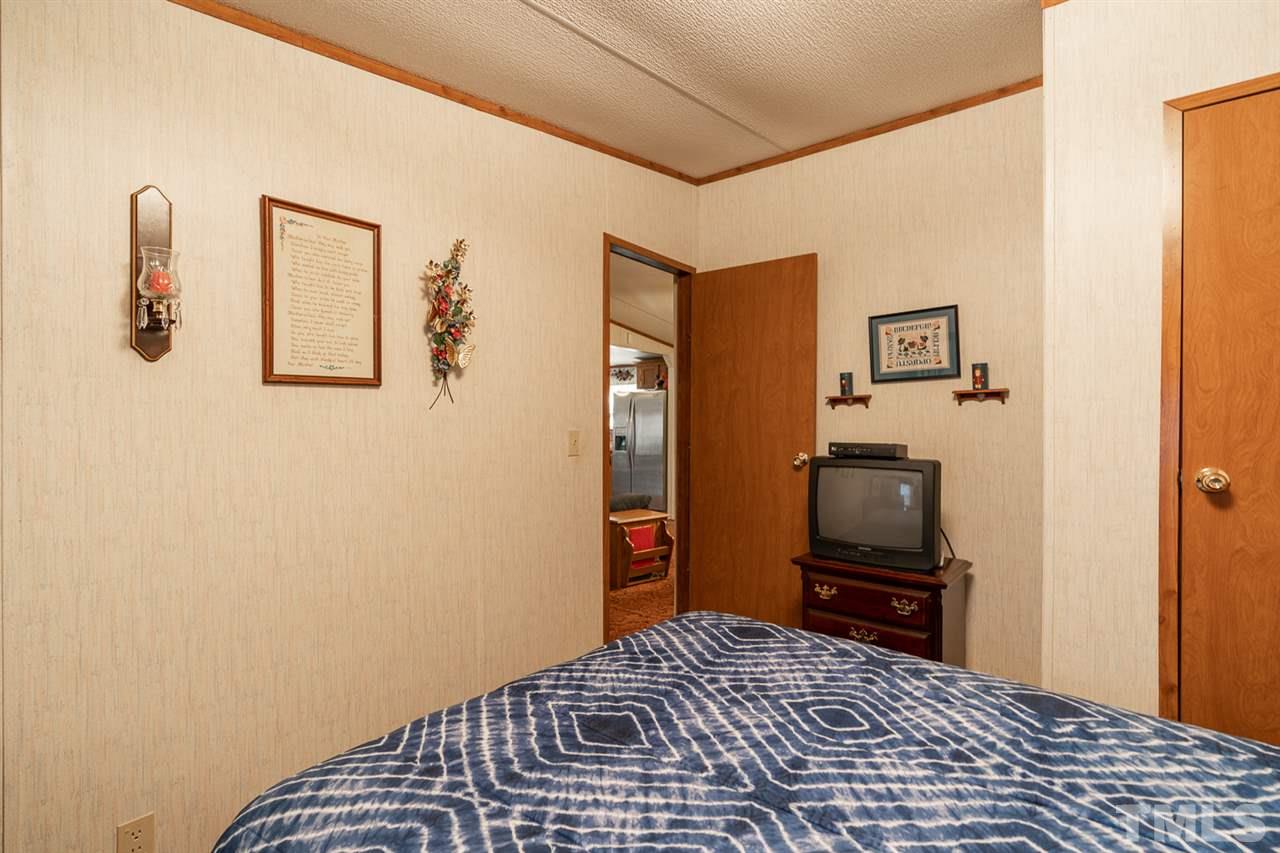9124 Pippin Road Zebulon, NC 27597 - Photo 17 of 30 Gallery Image 17