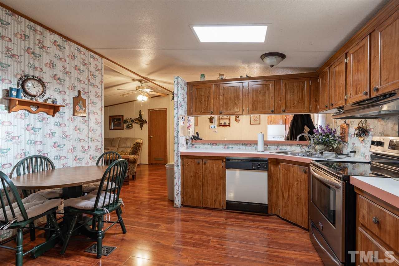9124 Pippin Road Zebulon, NC 27597 - Photo 8 of 30 Gallery Image 8