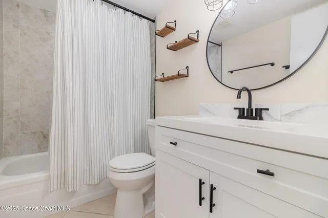 $239,900 | 1935 Conway Road, Unit A4, Orlando, FL 32812