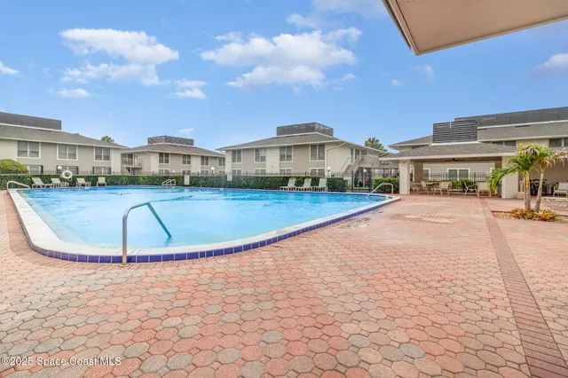 $239,900 | 1935 Conway Road, Unit A4, Orlando, FL 32812