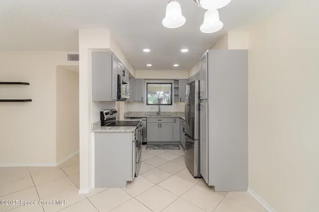 $239,900 | 1935 Conway Road, Unit A4, Orlando, FL 32812