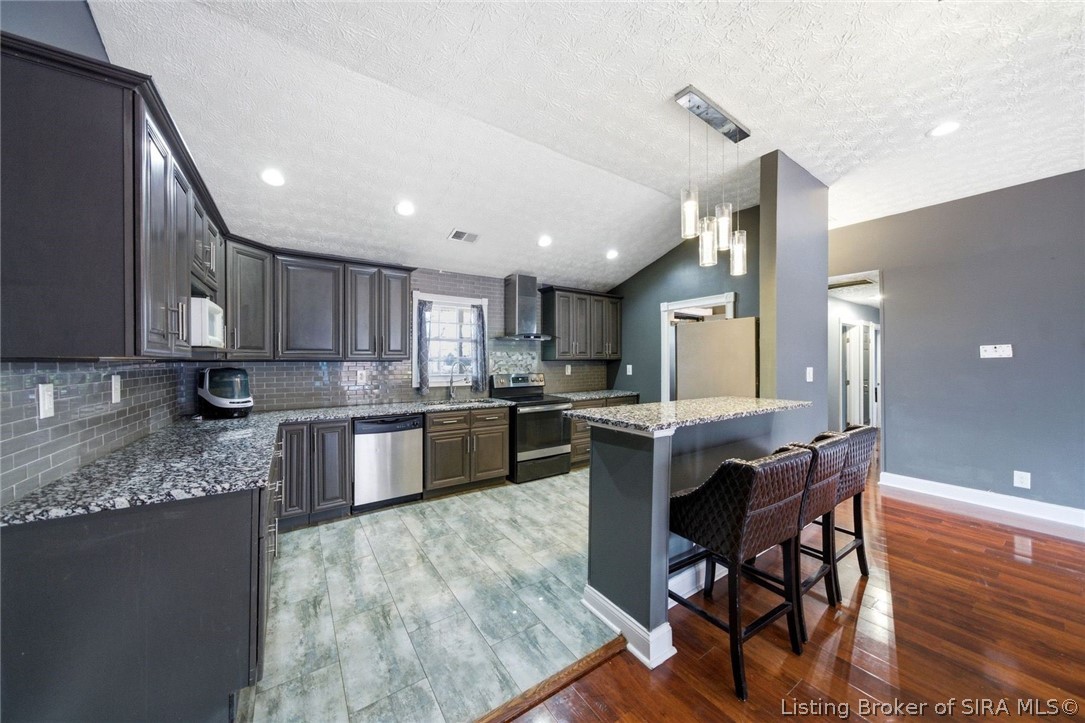 9403 Giltner Road Nabb, IN 47147 - Photo 13 of 62