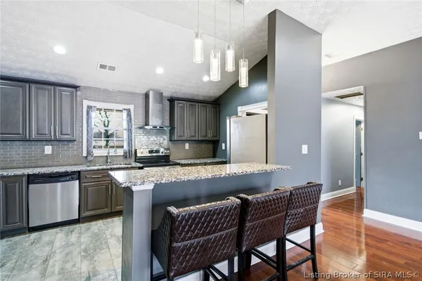 $335,000 | 9403 Giltner Road, Nabb, IN 47147