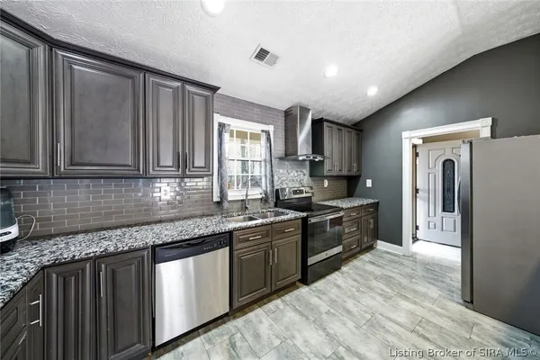 $335,000 | 9403 Giltner Road, Nabb, IN 47147